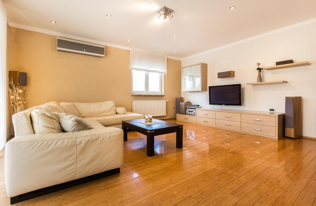 Apartment Igor 3 **** Medulin Ngoại thất bức ảnh